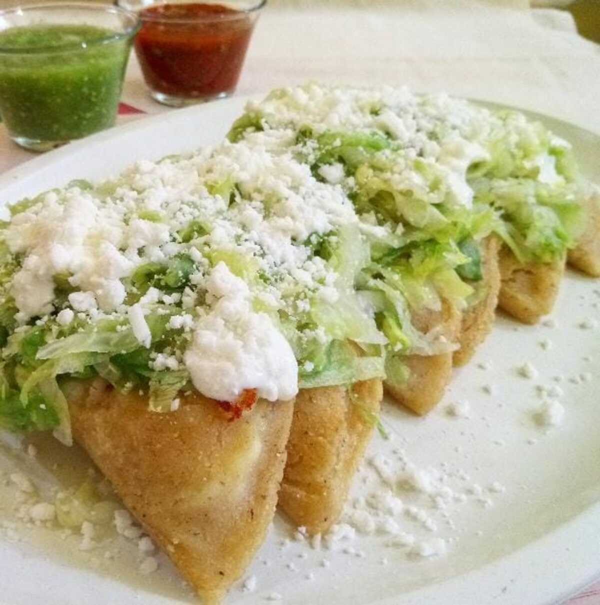 Orden De Empanadas De Pollo (3)Psz.