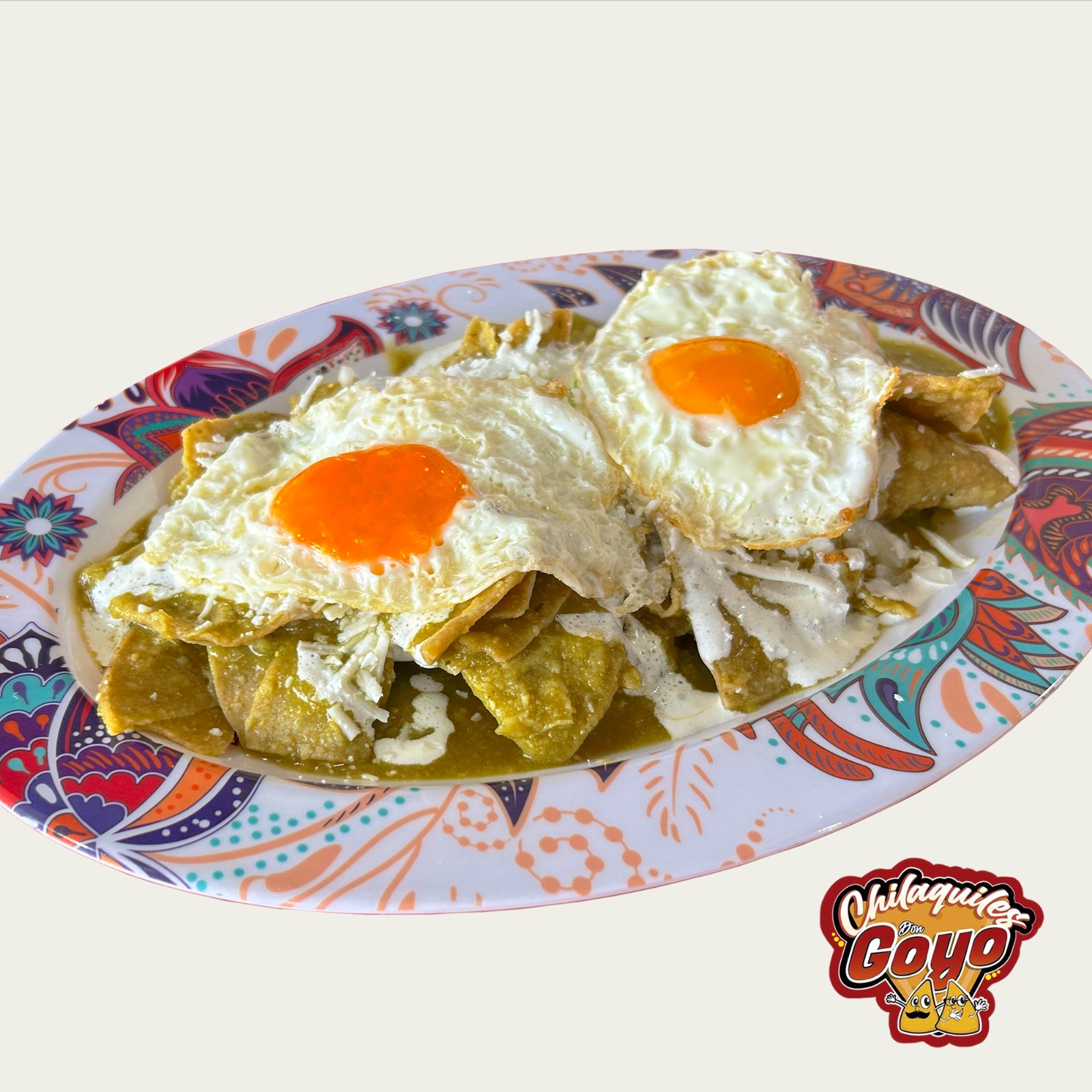 PLATILLO DE CHILAQUILES CON HUEVO
