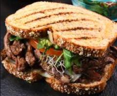 Sándwich de Arrachera