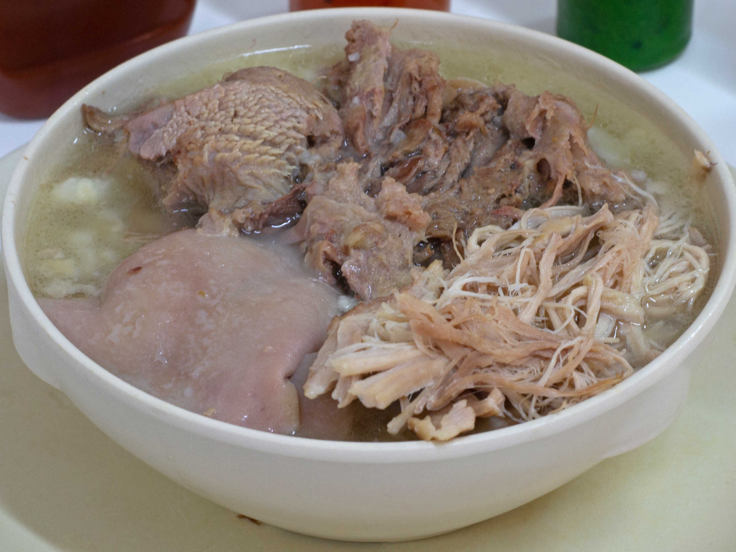 Combo Pozole con Caldo + Doraditas