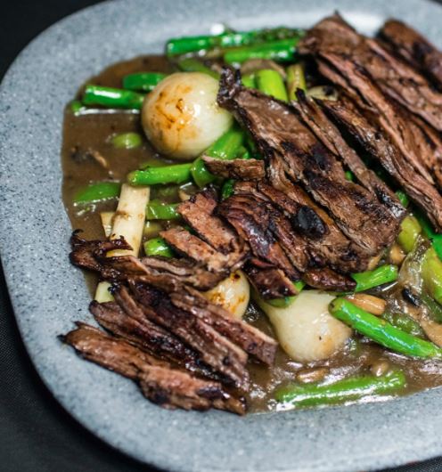 Arrachera a la Plancha con Esparragos