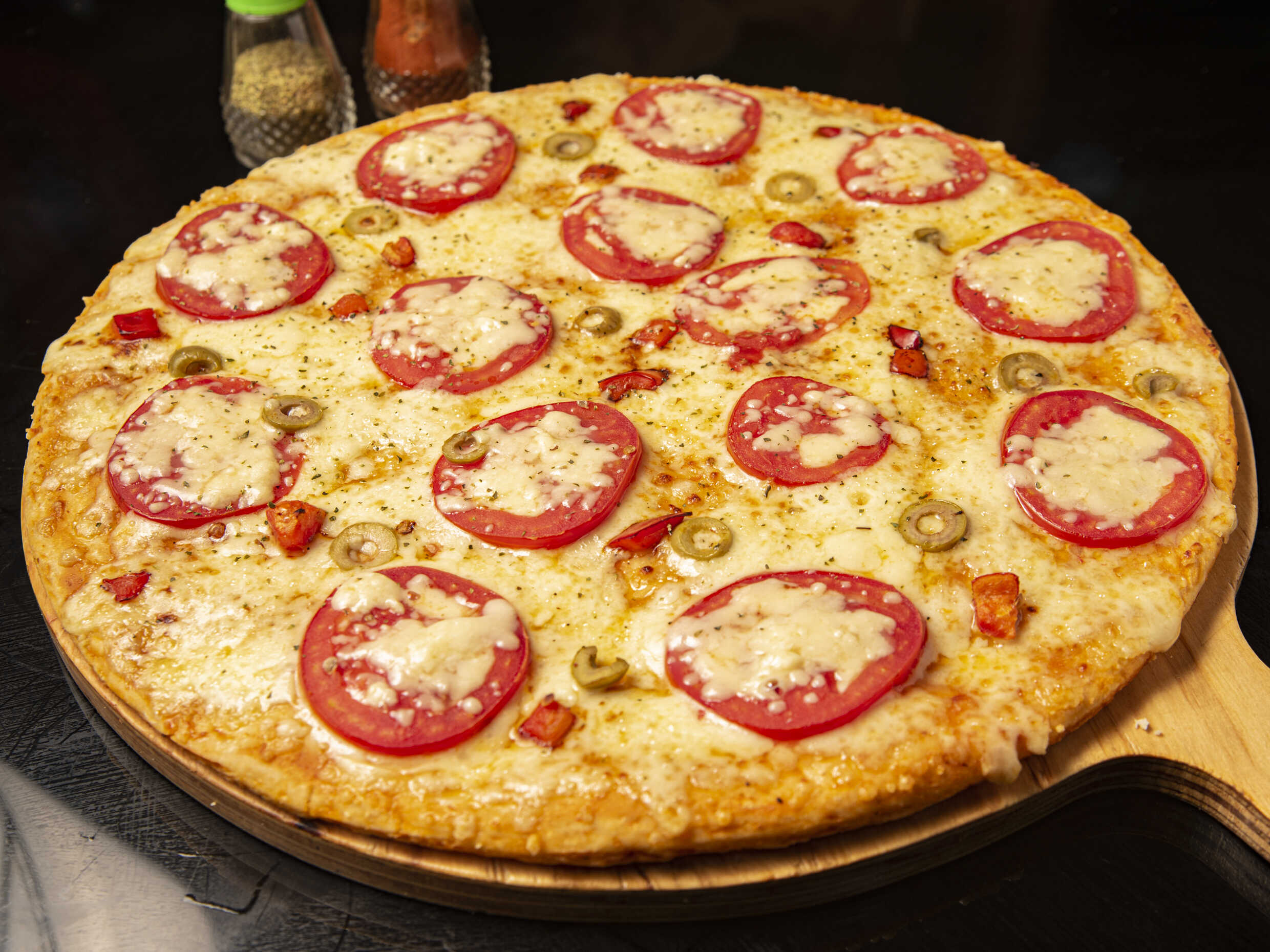 Pizza Grande Italiana de 8 Porciones
