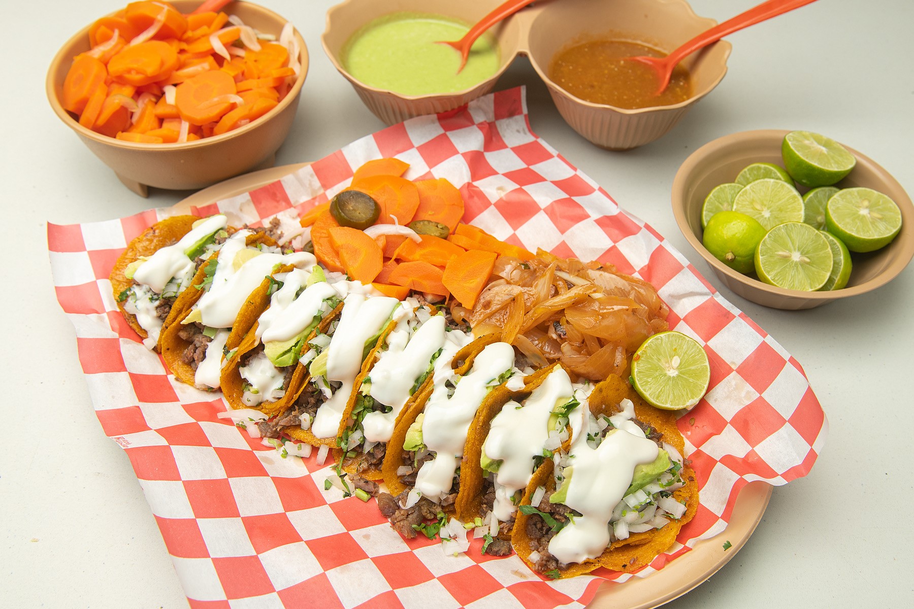 TACO DE MAÍZ CECINA