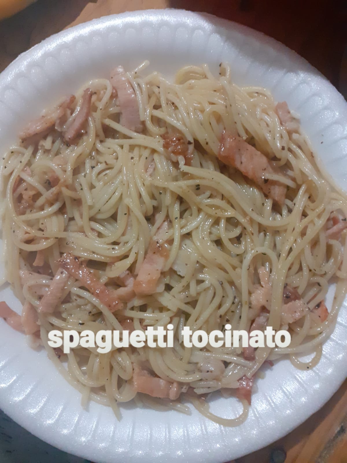 Pizza Queso + Spaquetti
