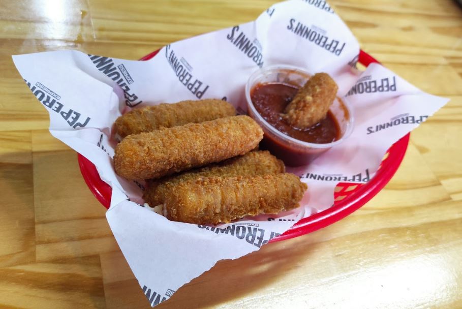 Mozzarella Sticks Acompañado de Salsa Pizza
