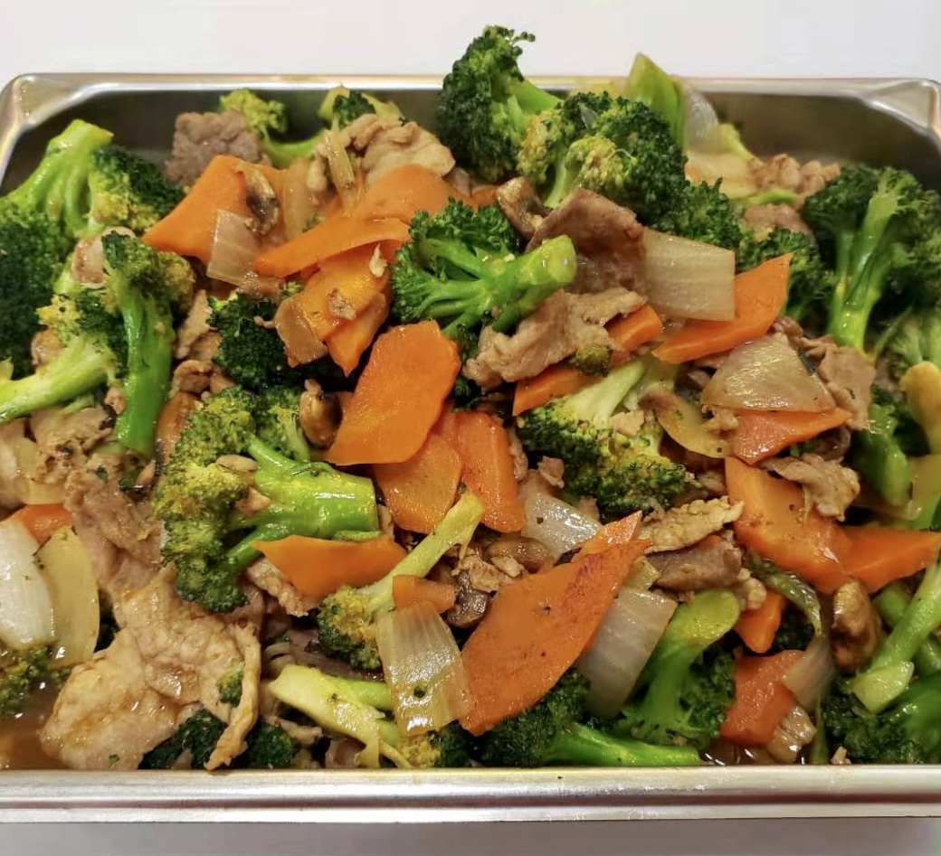 Brócoli con Carne (Porción Chica)