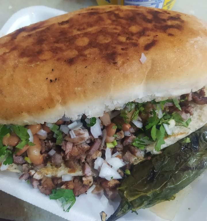 Torta de Carne Asada