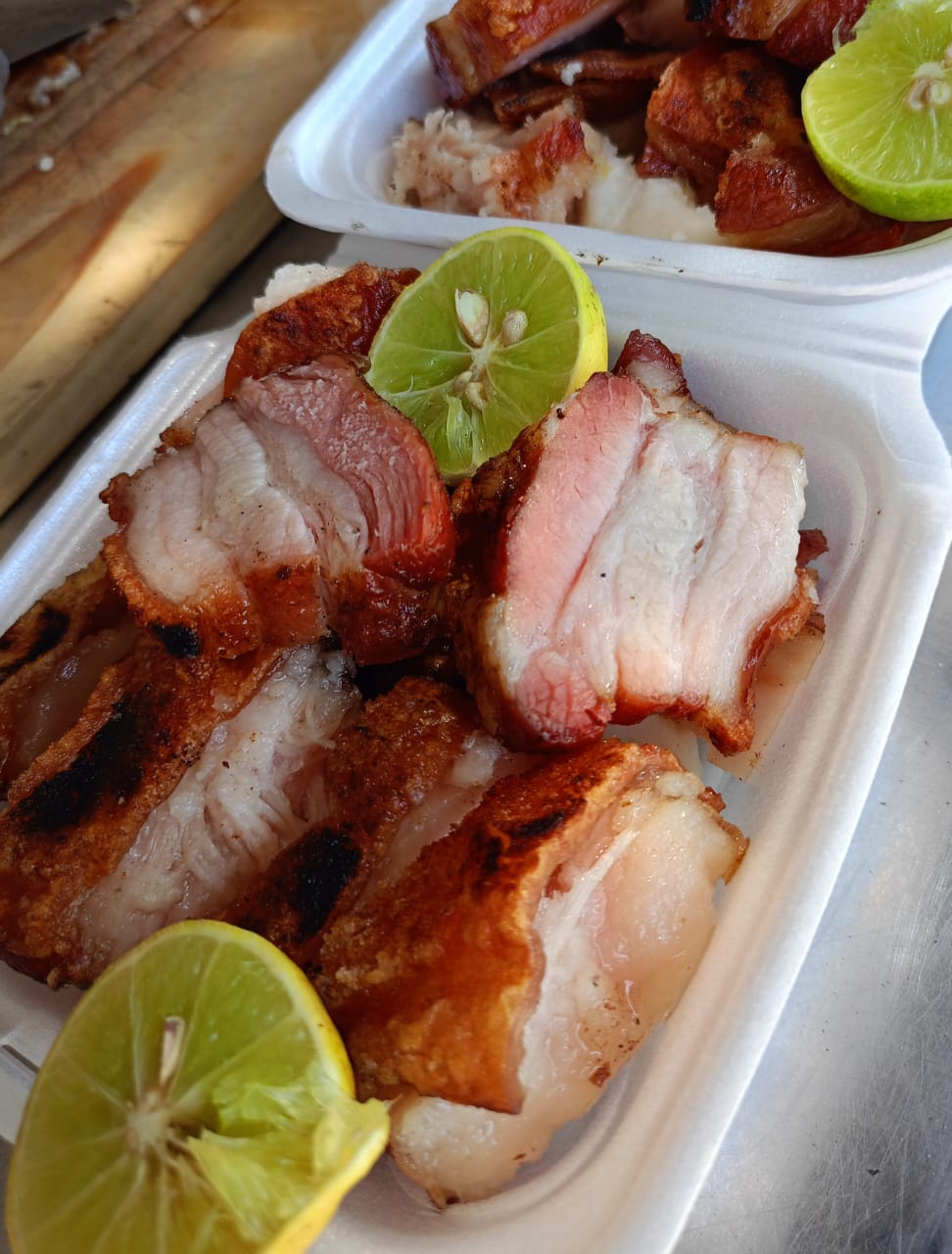 Chicharrón al Barril