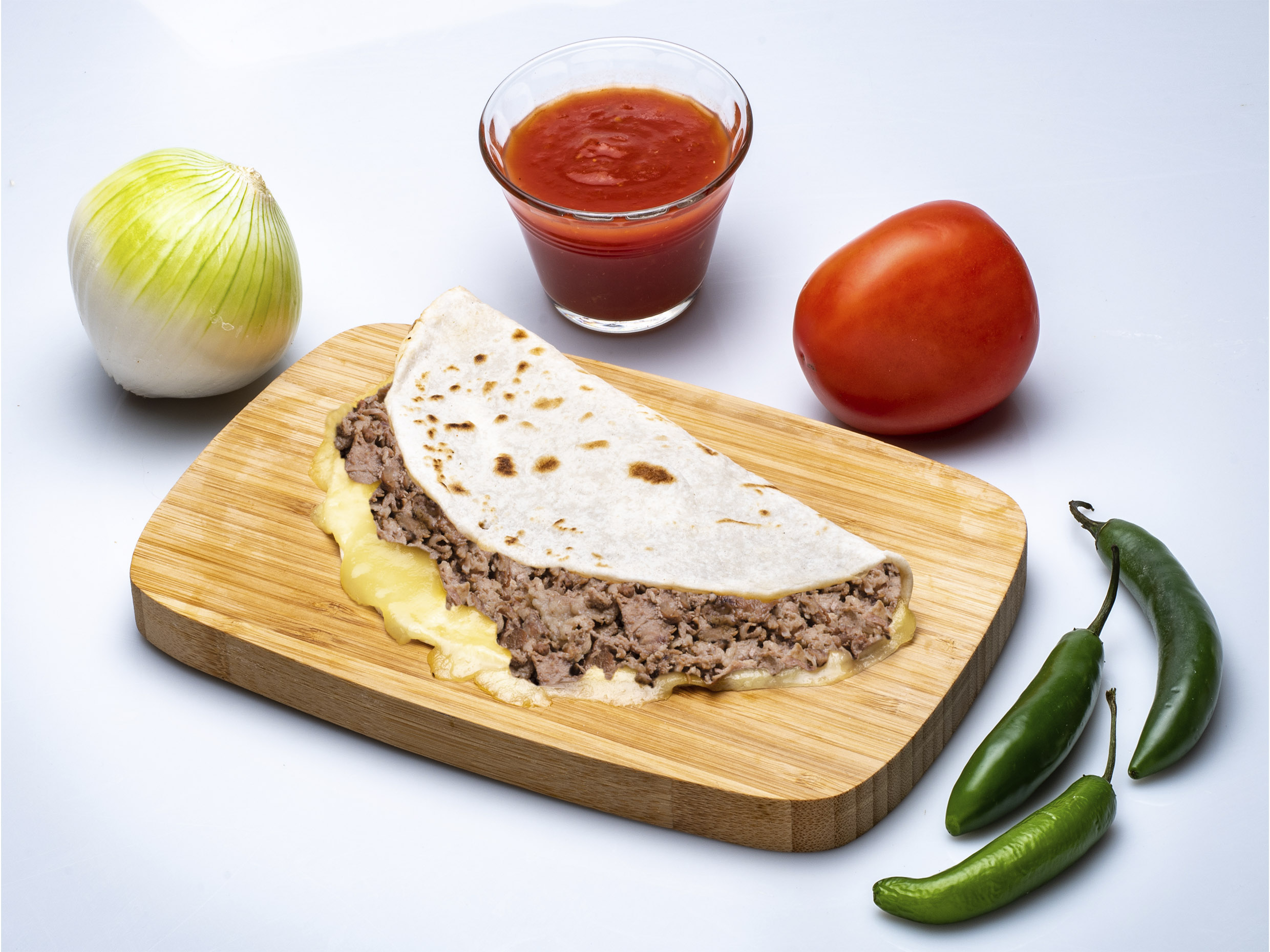 Quesadilla de Harina con Carne Asada