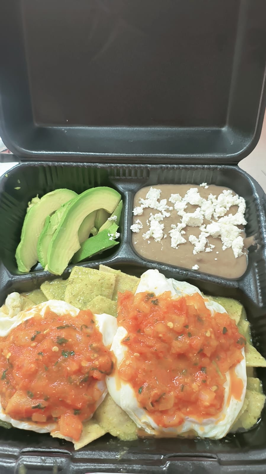 Chilaquiles Divorciados