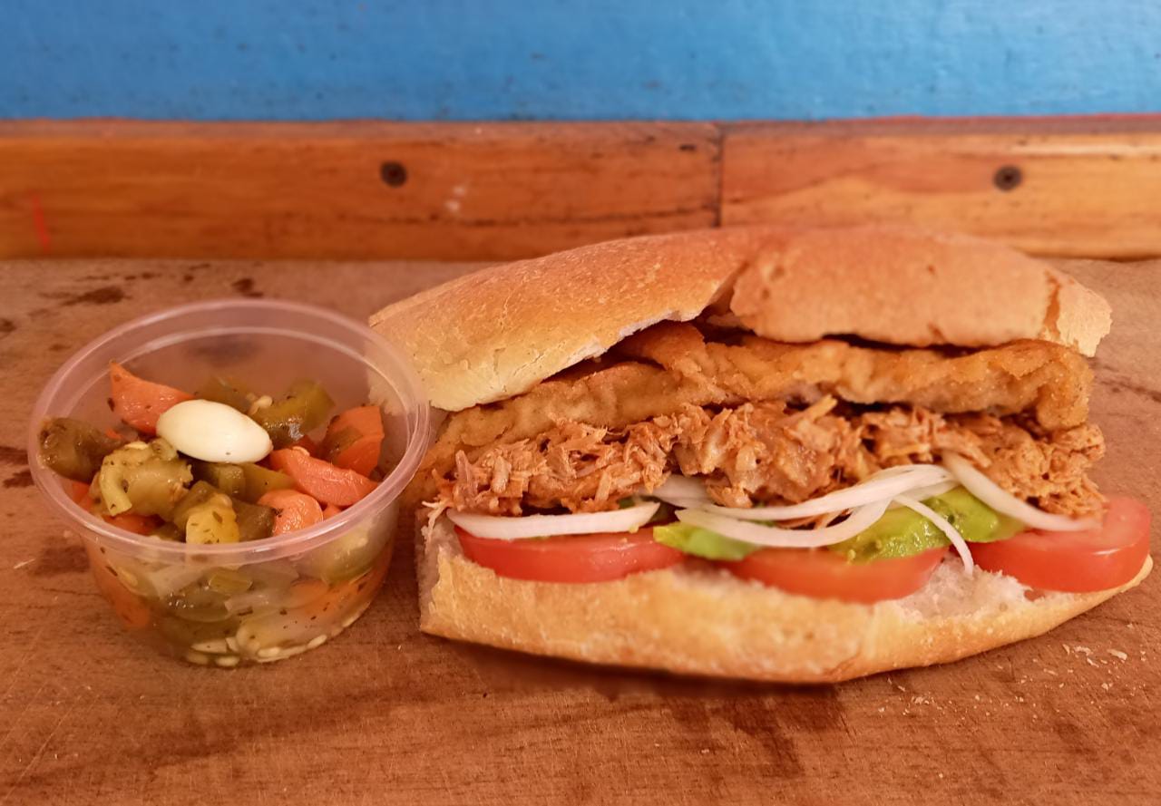 Torta de Pierna con Milanesa