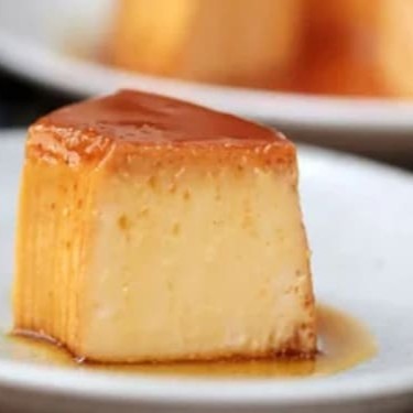 Embalagem com 100 g de Pudim de Leite