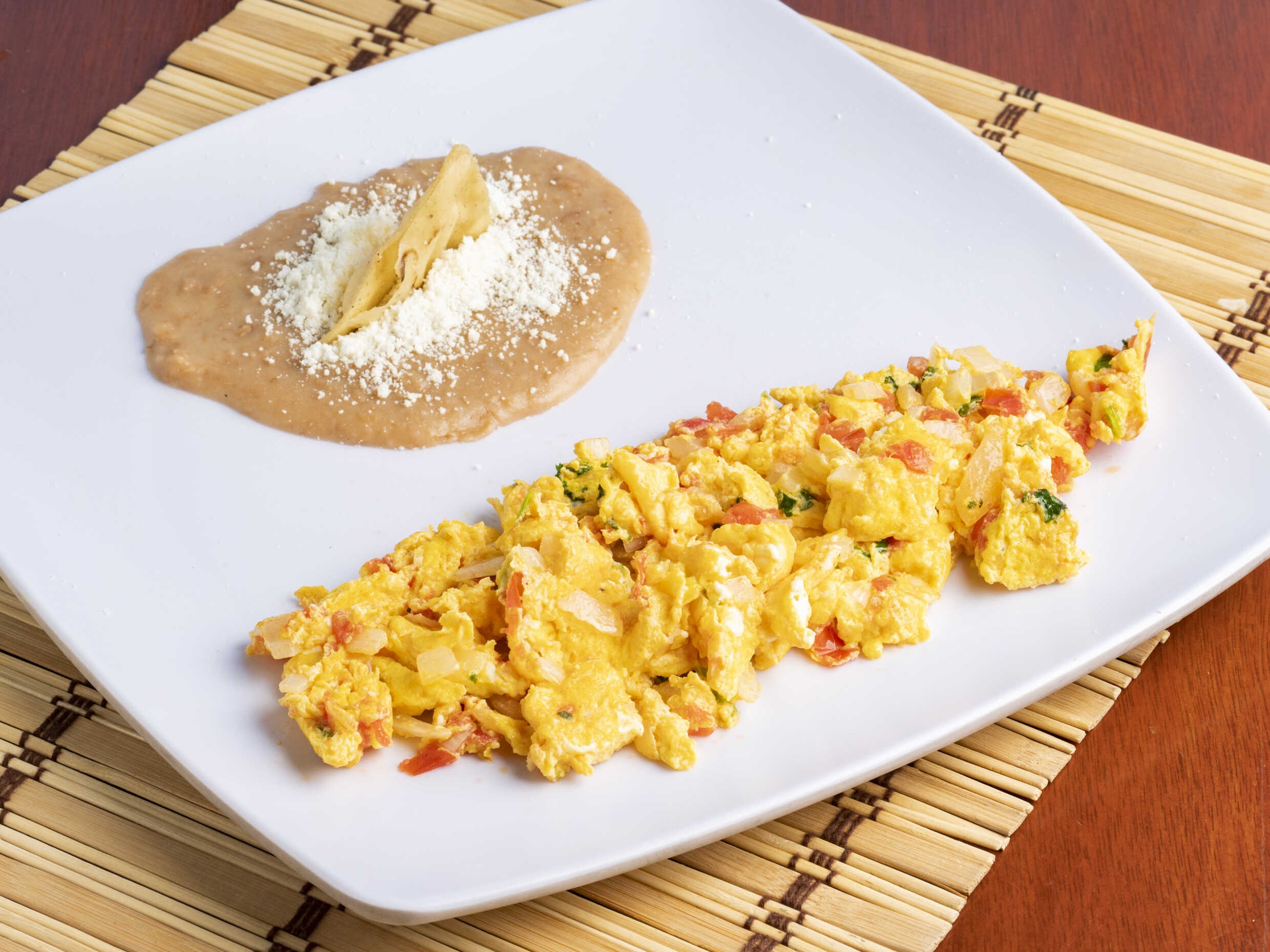 Huevos a la Mexicana
