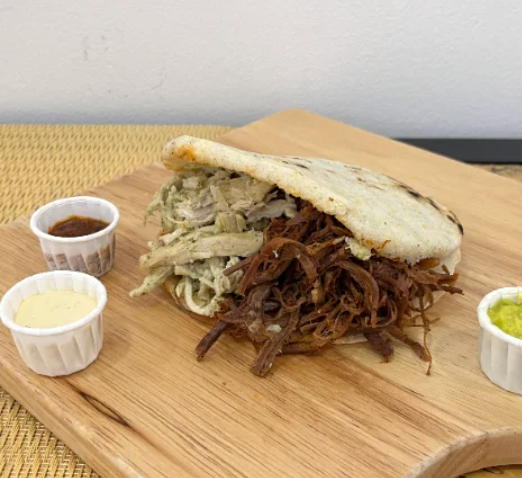 Arepa Mixta