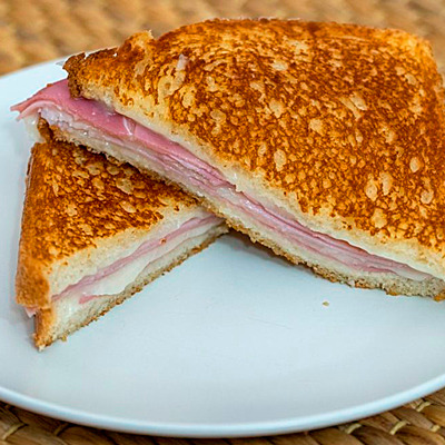 Sándwich Sencillo