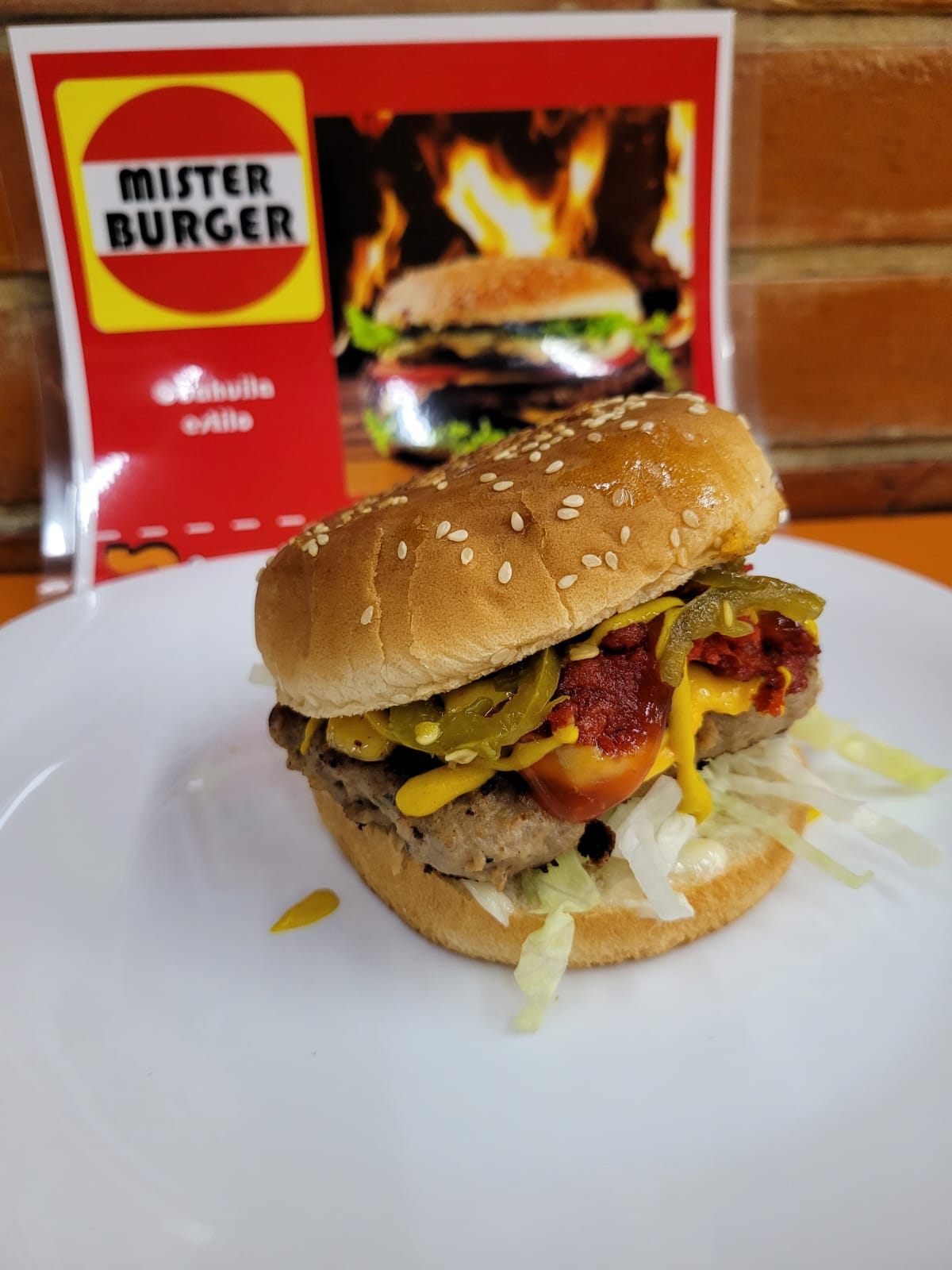 Hamburguesa Mexicana (Chorizo y Queso)