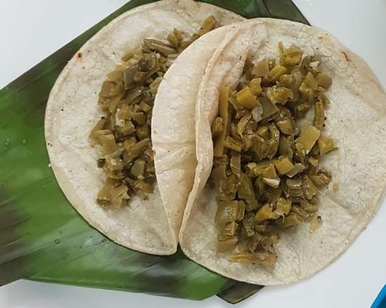 Taco de Nopales