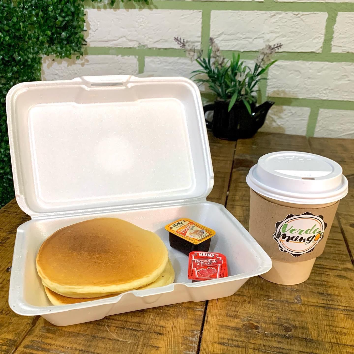 Combo🌟-2 Hot Cakes🥞+ Cafe de la Olla☕