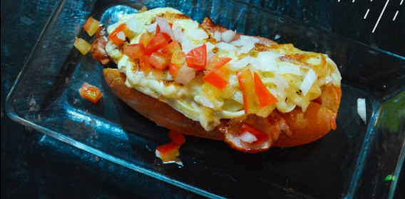Hot-Dog Hawaiano