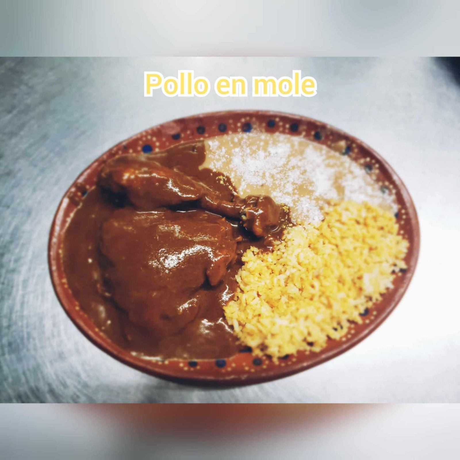 Pollo en Mole