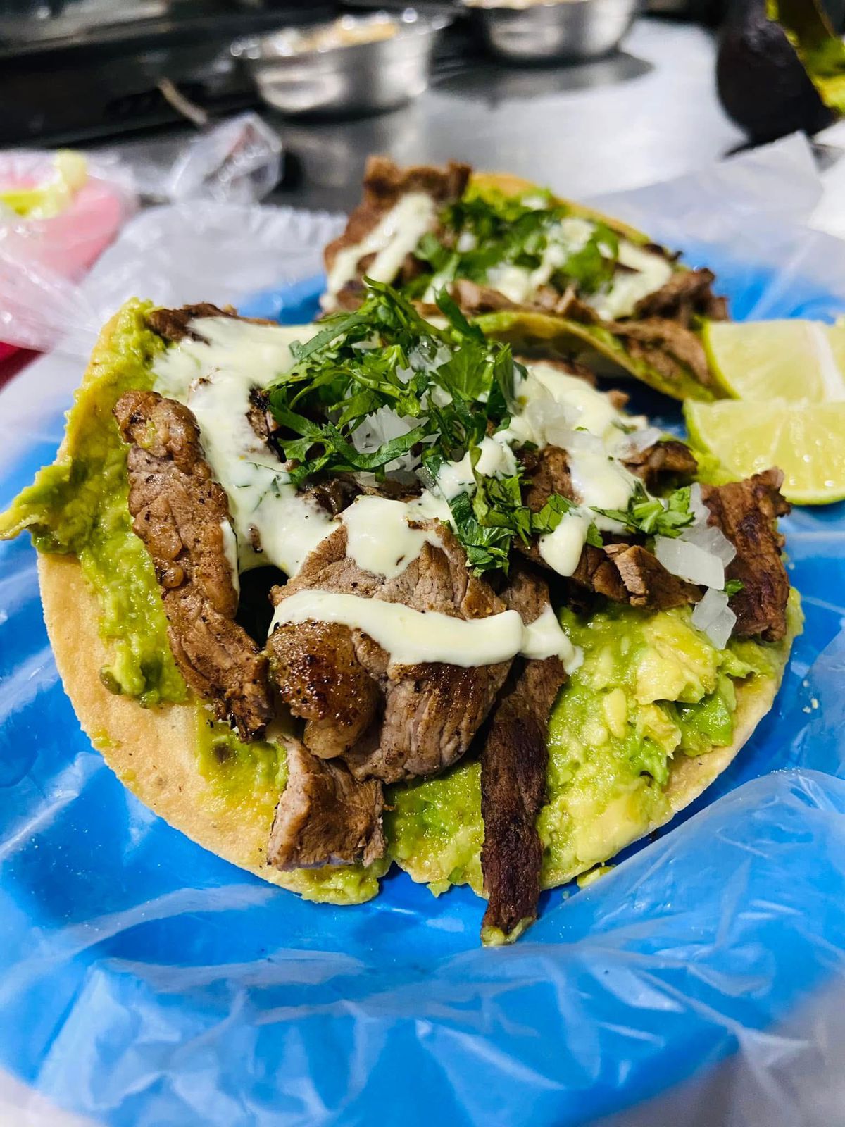 Combo Combinado. 2 Tacos de Bistec con 2 Tostadas