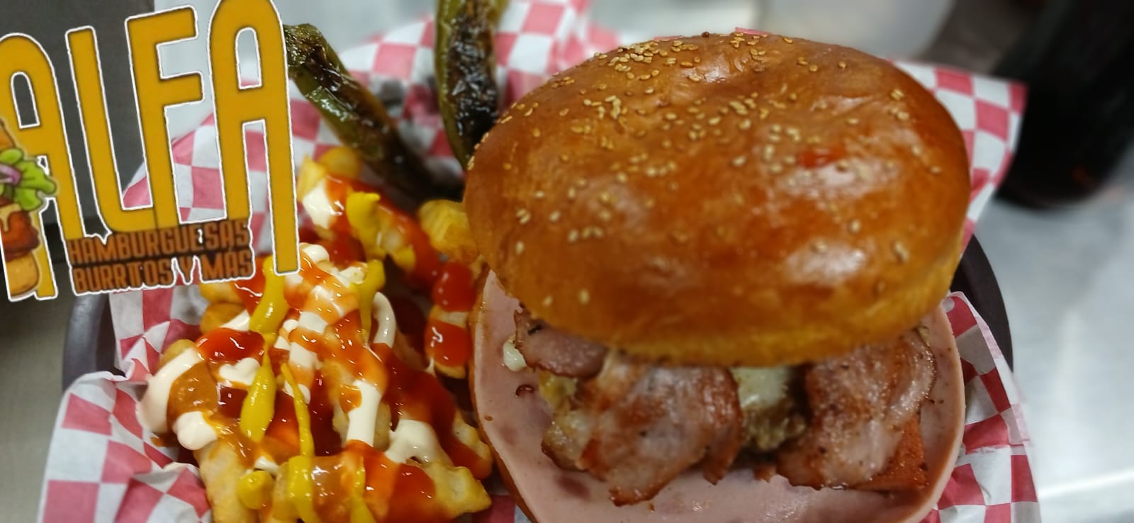 Hamburguesa con Salchicha