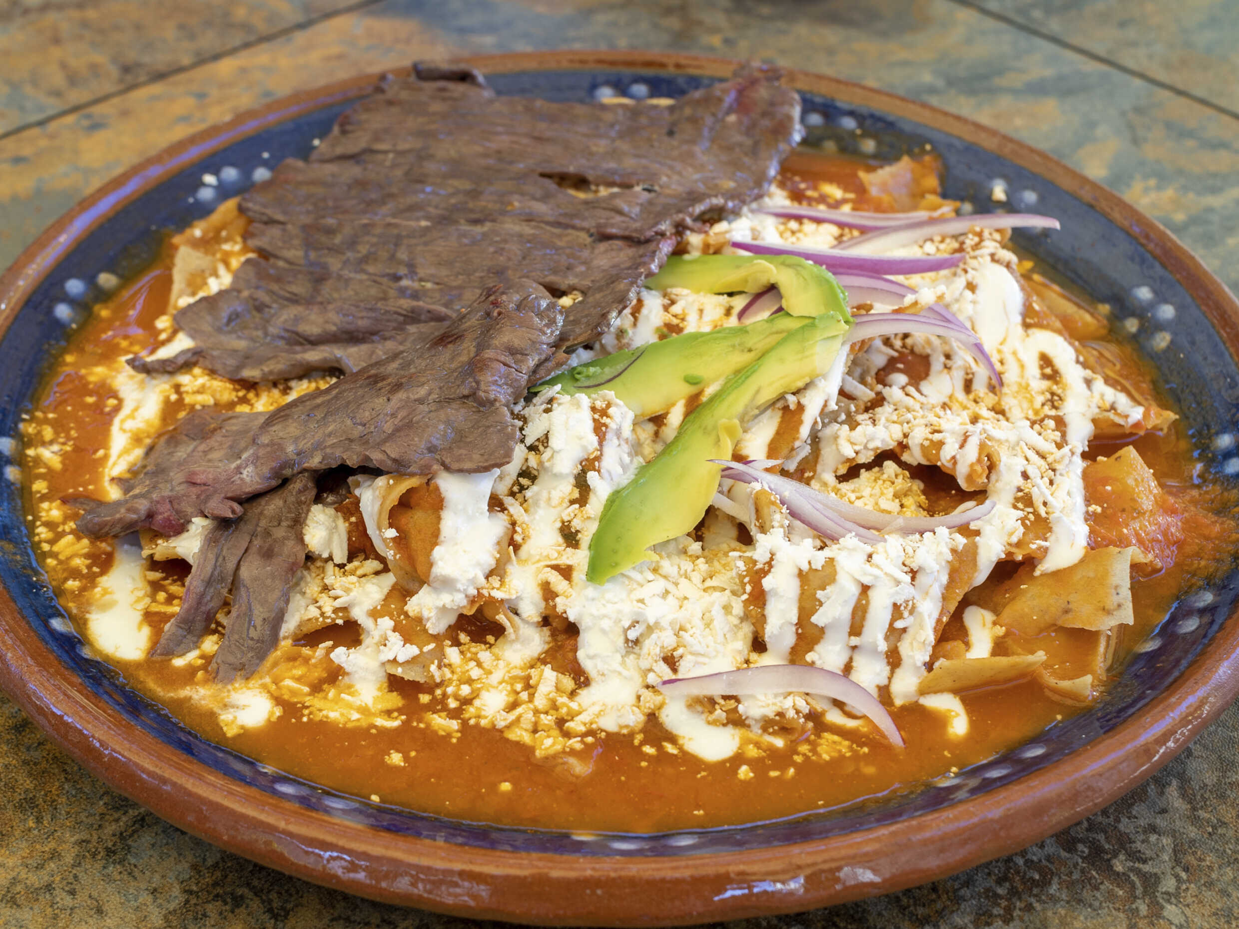 Chilaquiles con Cecina Natural