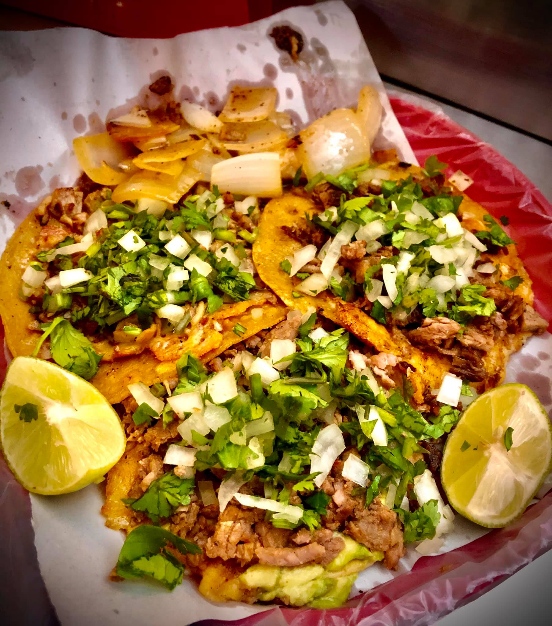 4 Tacos de Trompo