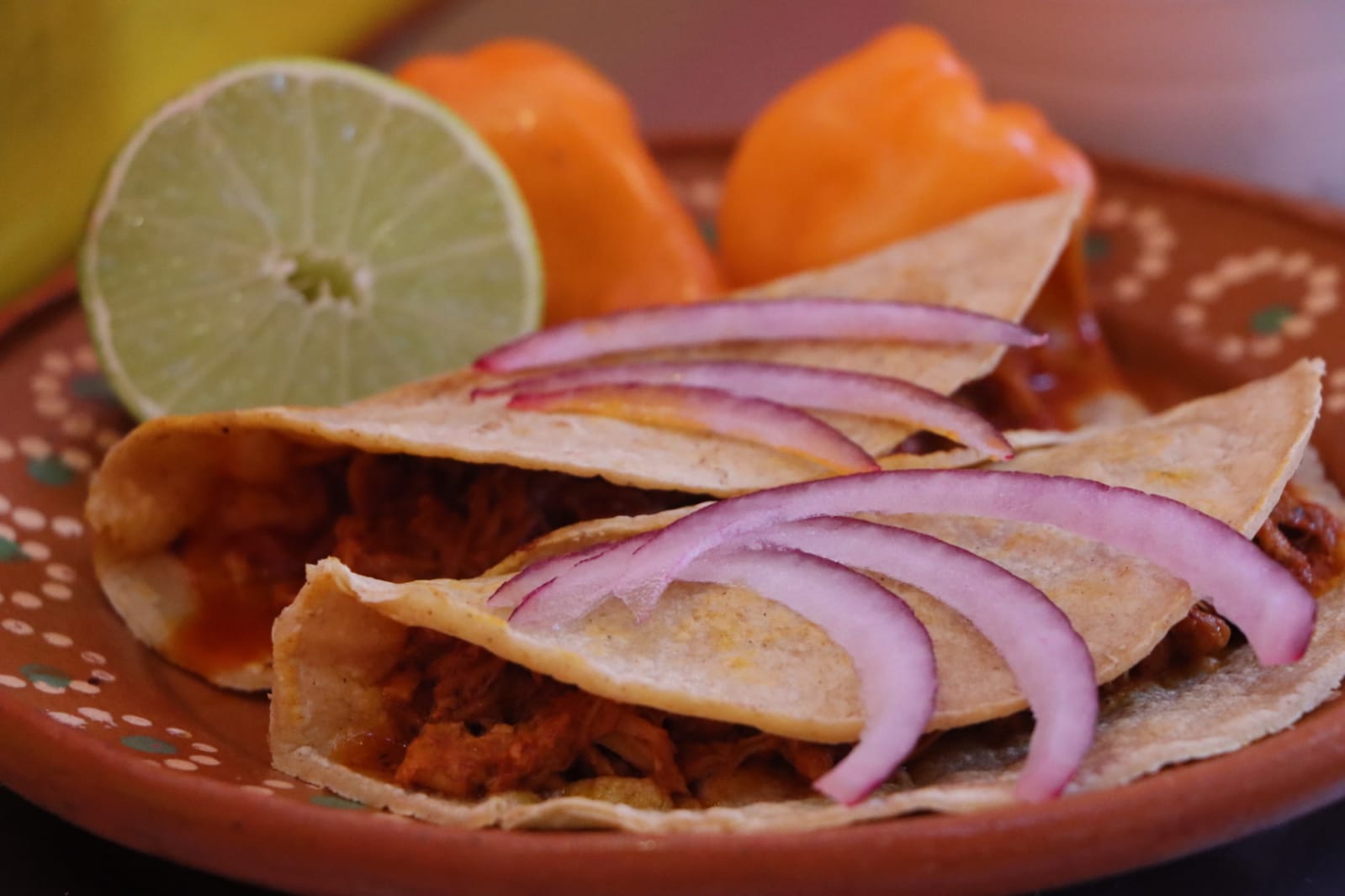 Taco Blando de Cochinita