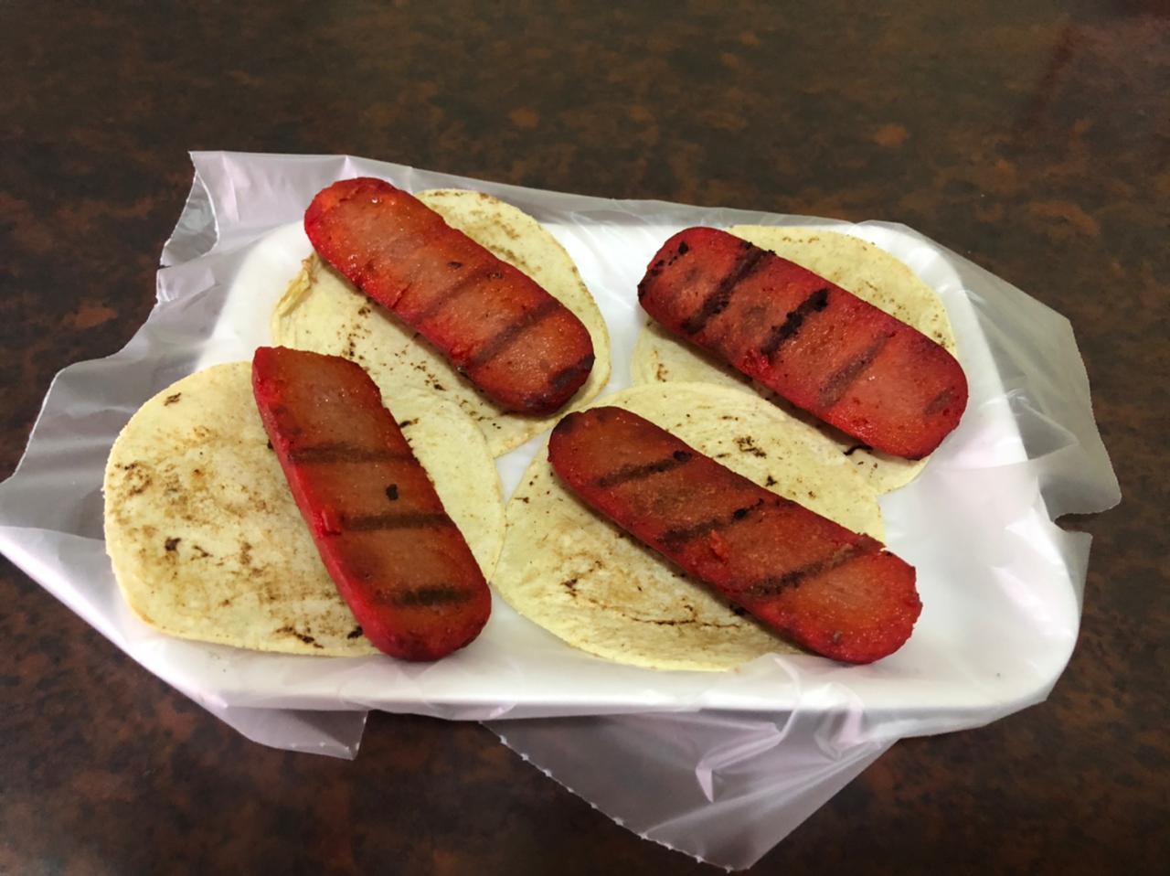 Salchicha Asada.