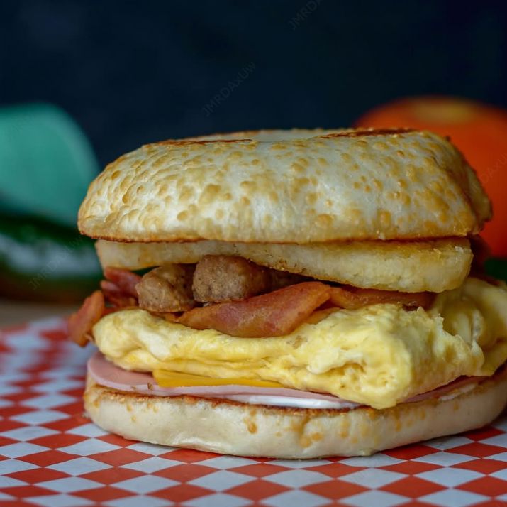 Sándwich Bagel Desayuno