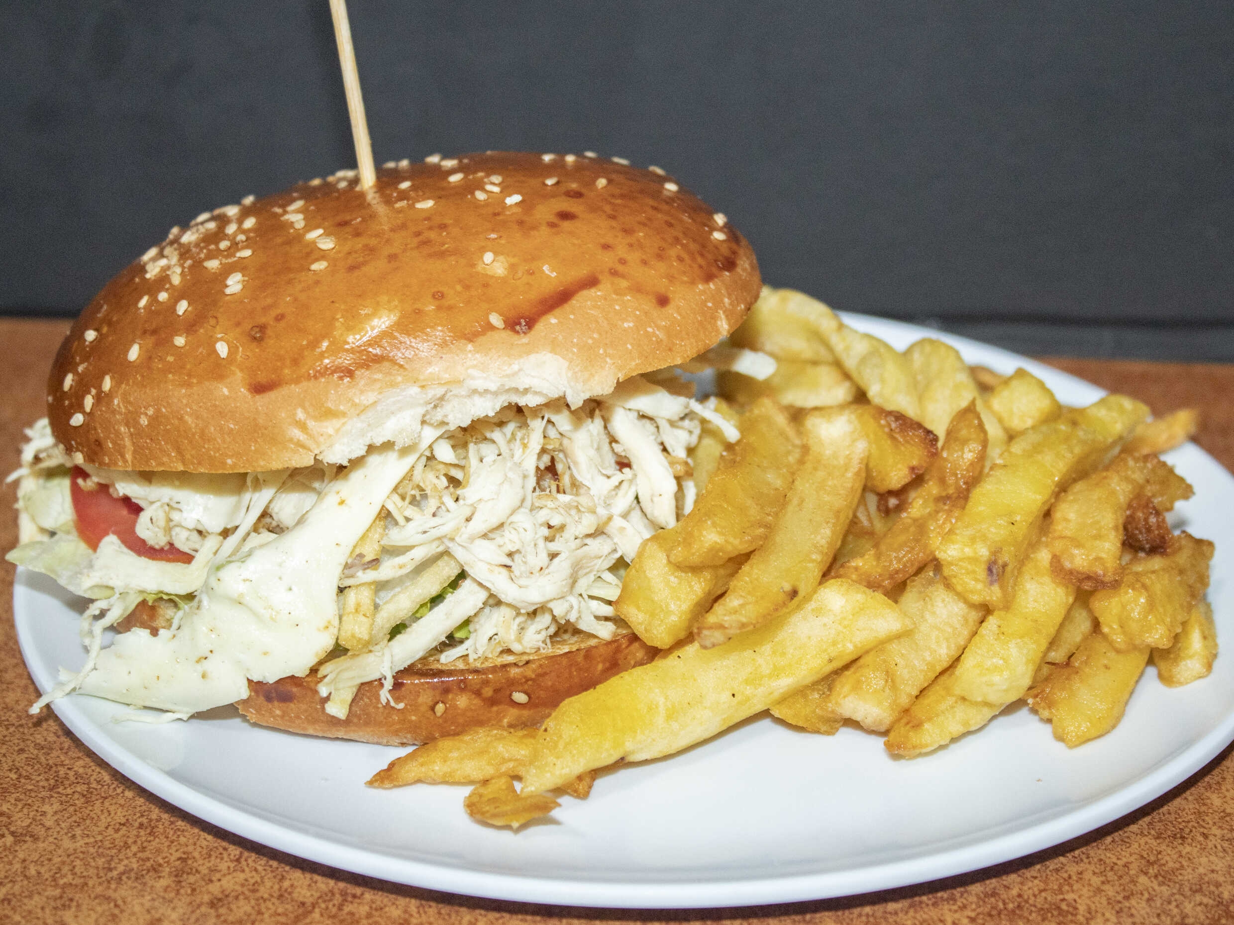 Sándwich de Pollo Deshilachado