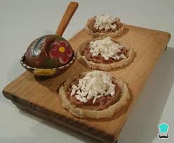 Sopes con Carne
