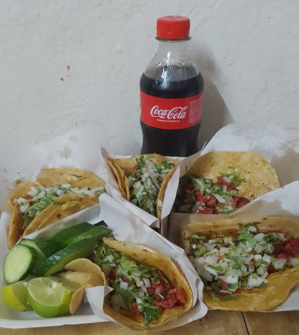 Promo 5 tacos y soda