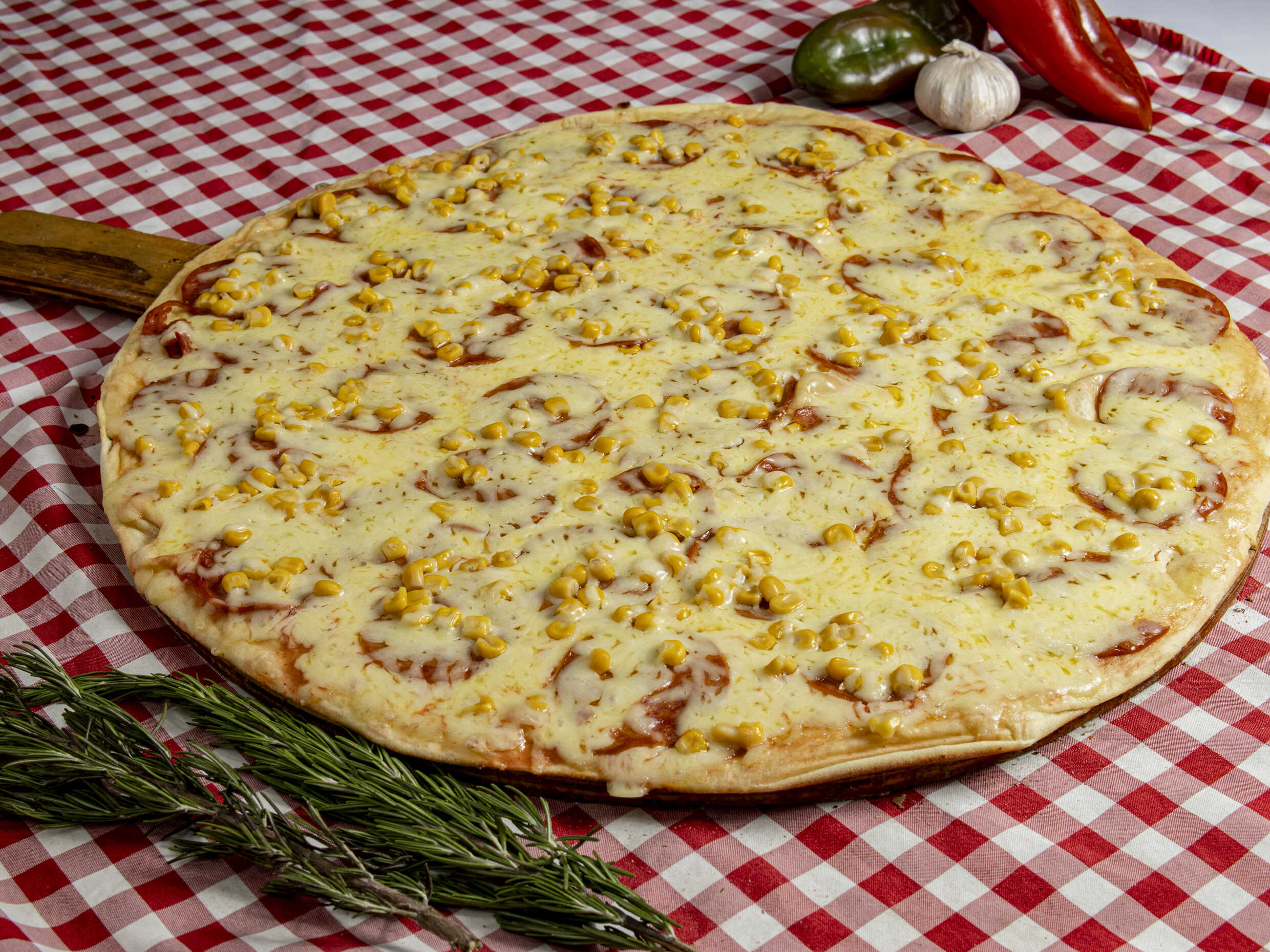 Pizza Pepperoni Maíz Grande