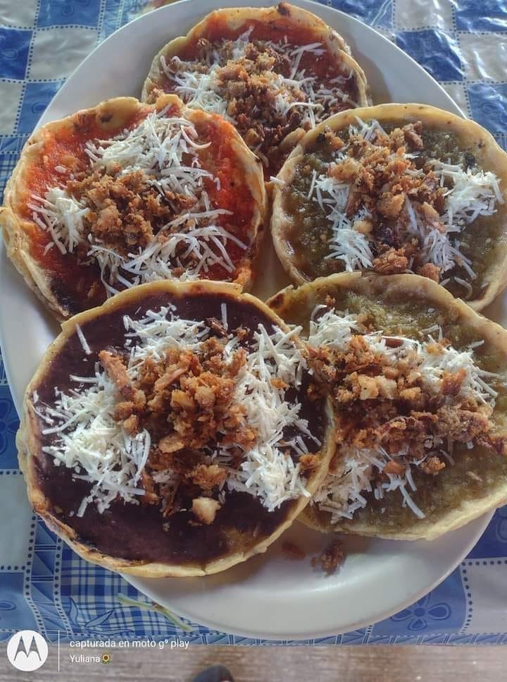 Picaditas con Tlalitos