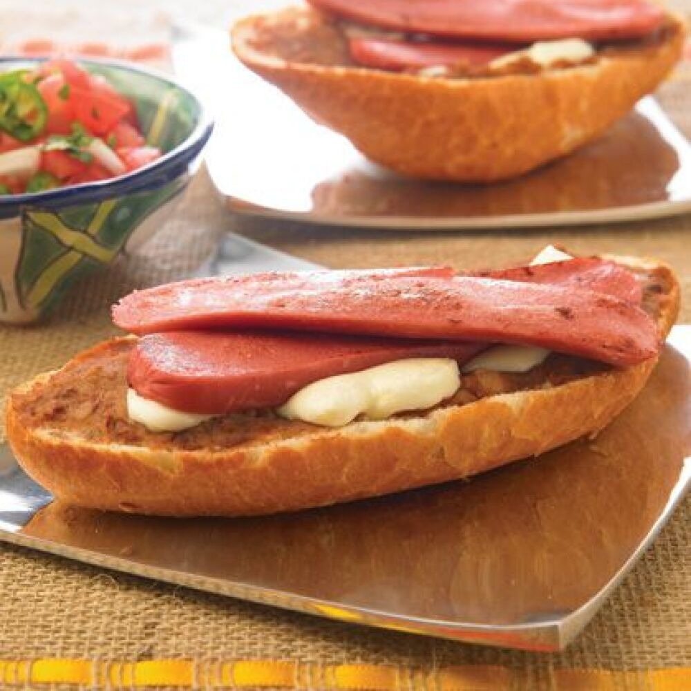 Molletes Salchicha