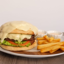 Hamburguesa Italiana + papas