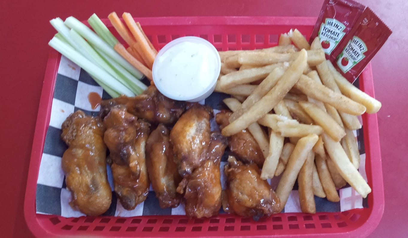 Combo 20 Boneless Con Papas Fritas