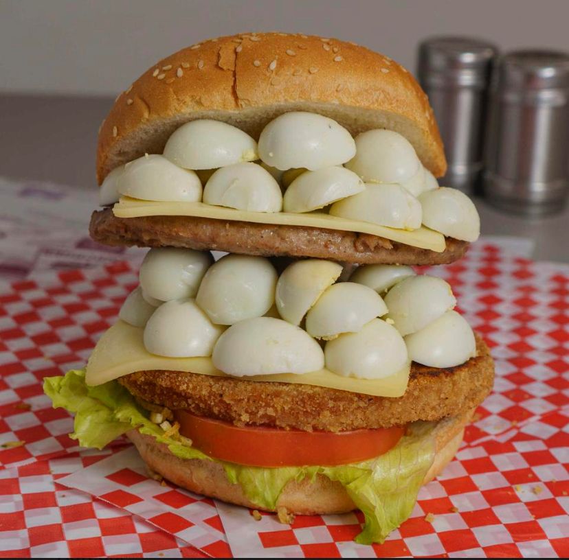 Hamburguesa Doble Mixta Con Huevo