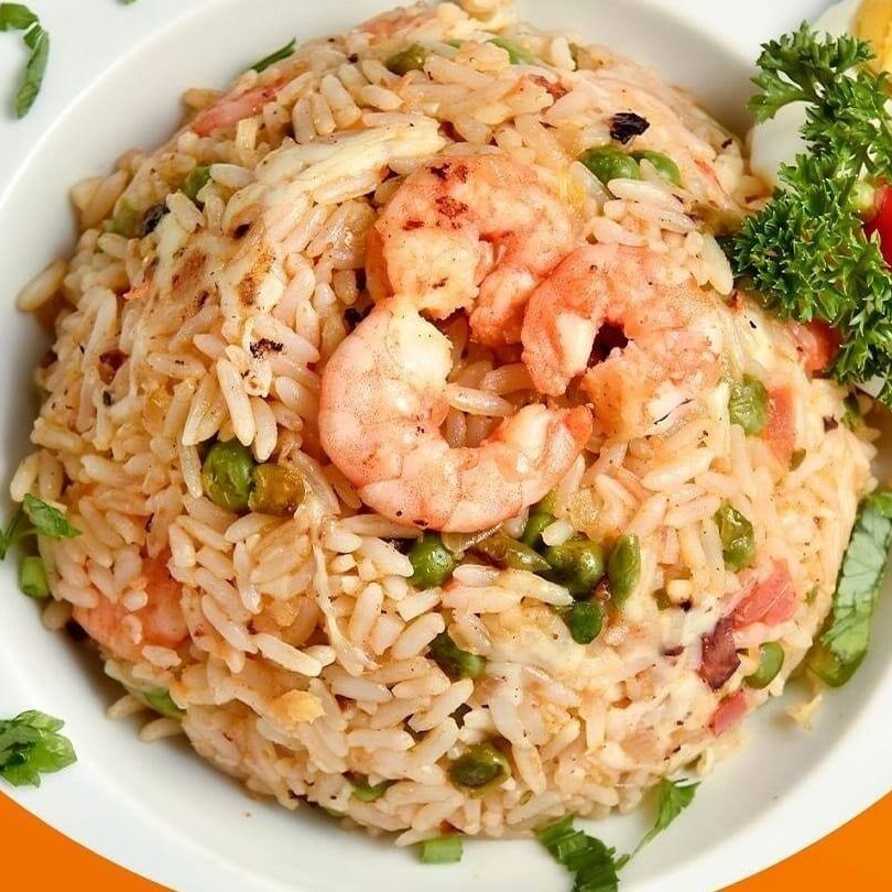 Acompanha:  Queijo Parmesão Ralado  Risoto Camarao