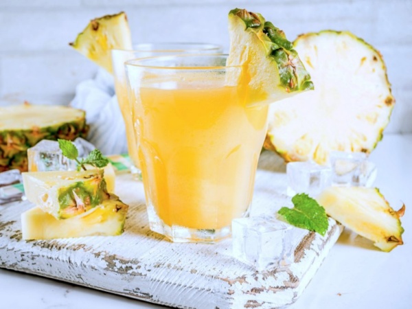 Smoothie de Piña en Agua