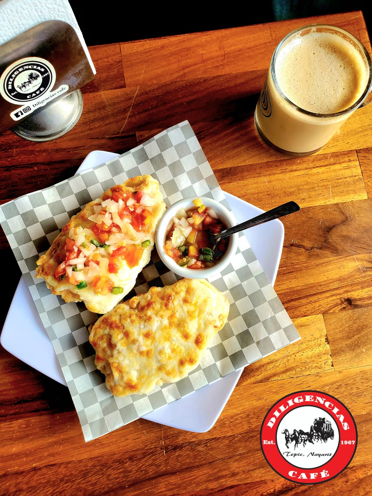 Molletes Mas Latte ¡Gratis!