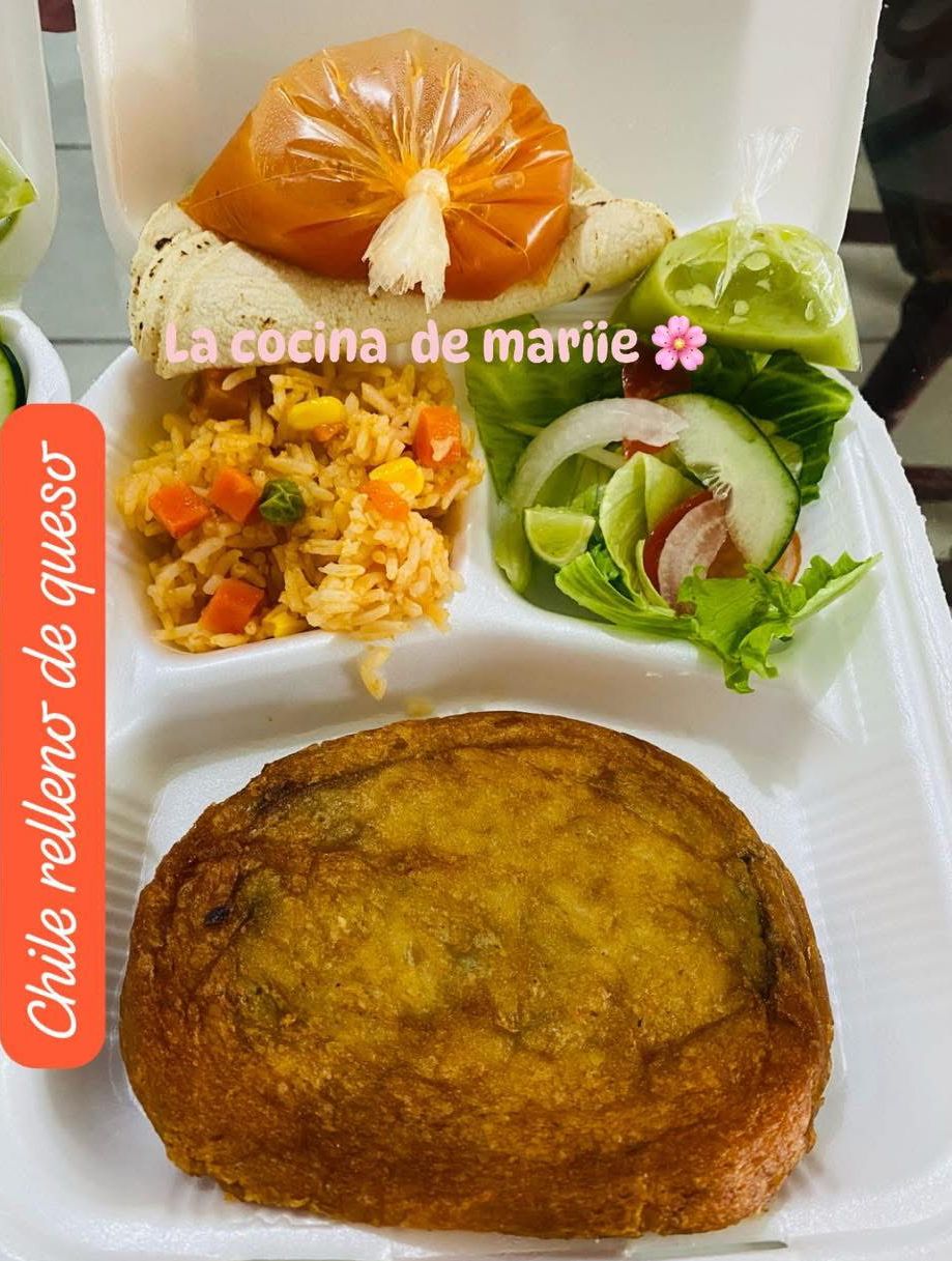 CHILE RELLENO DE QUESO