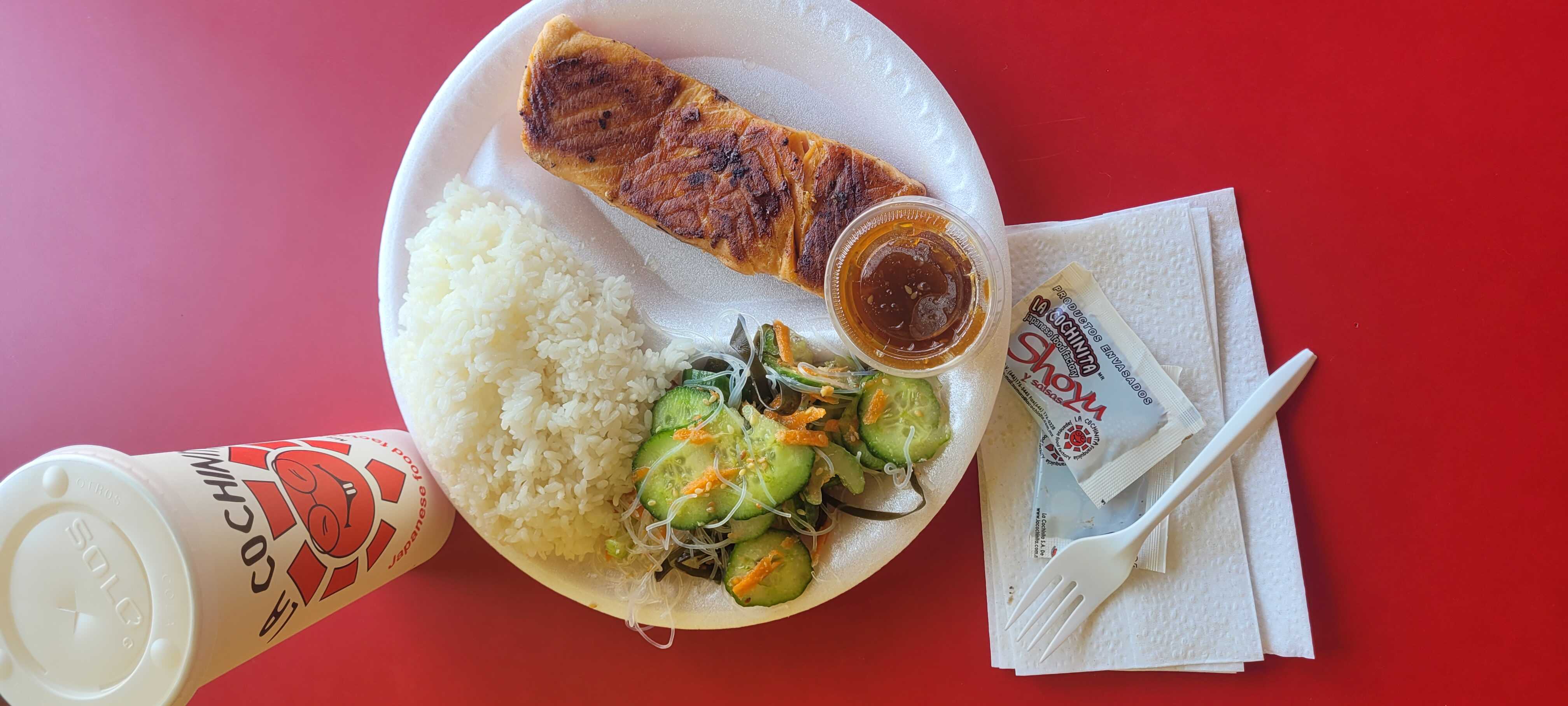 COMBO Teriyaki Salmon + Bebida
