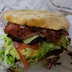 Torta Especial + Papas a la Francesa.