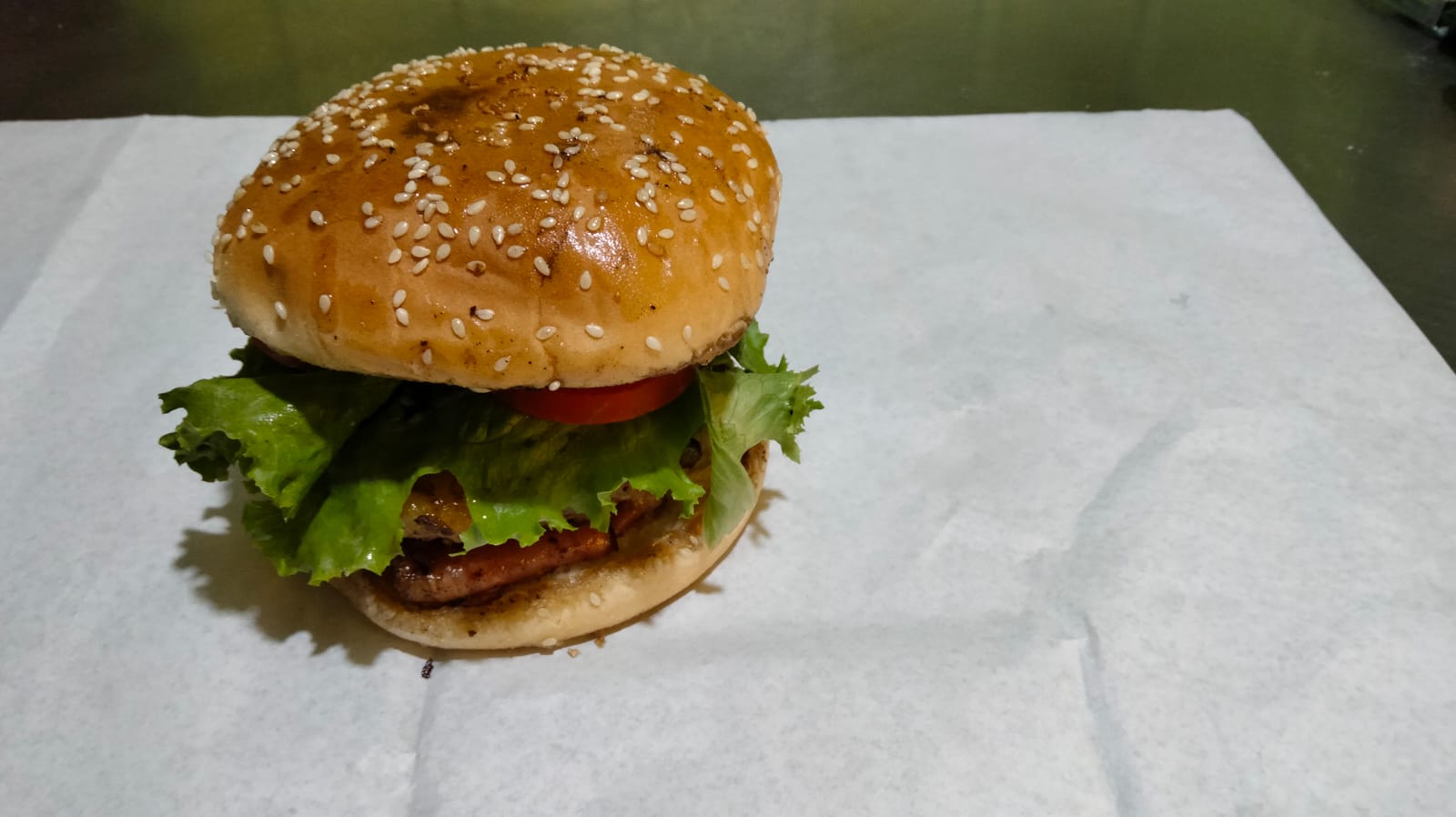 Combo *Hamburguesa clasica + Papas y Refresco