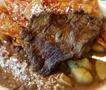 Chilaquiles con Carne