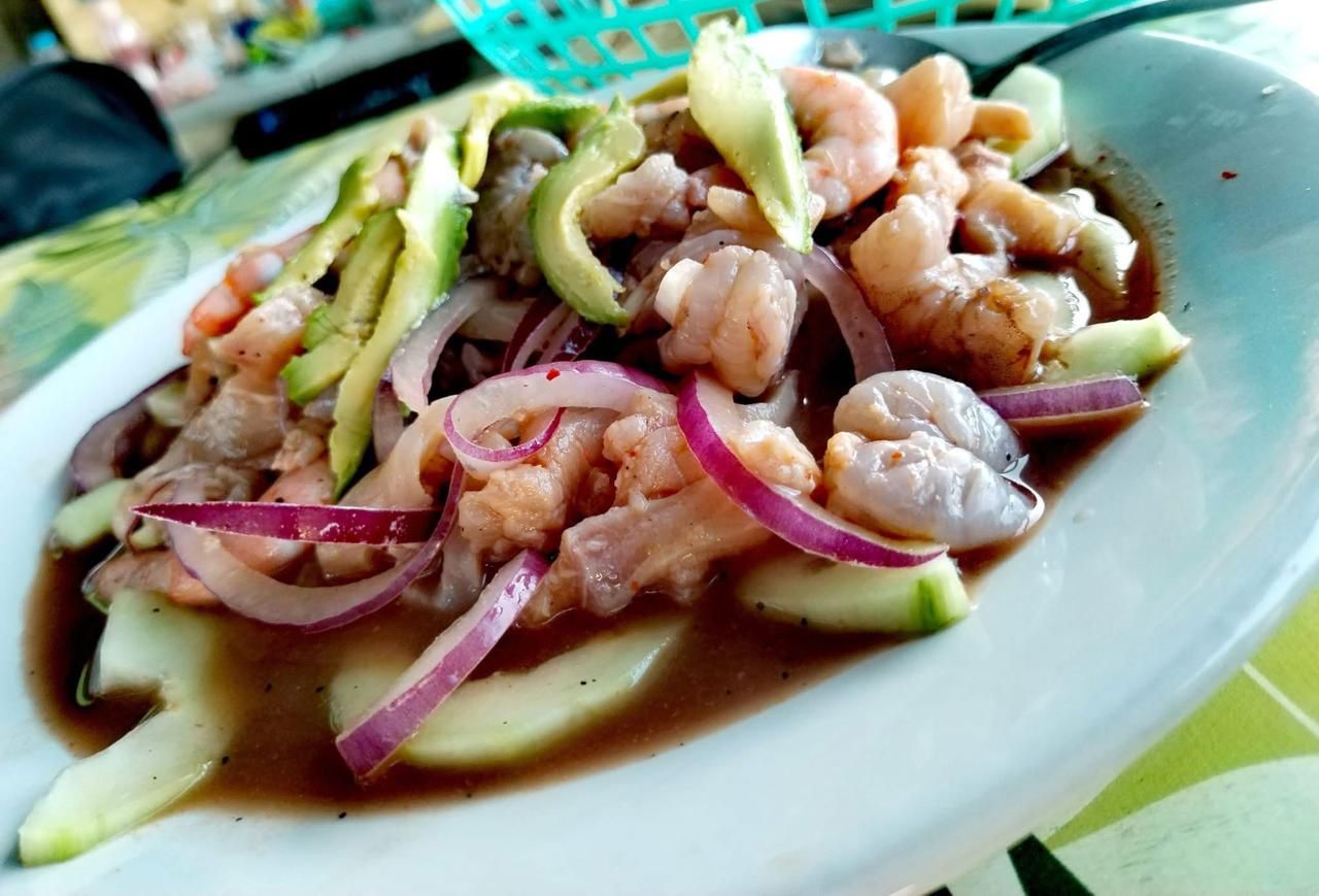 La Santa Cruda