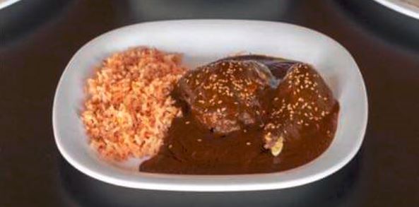 Pollo en Mole